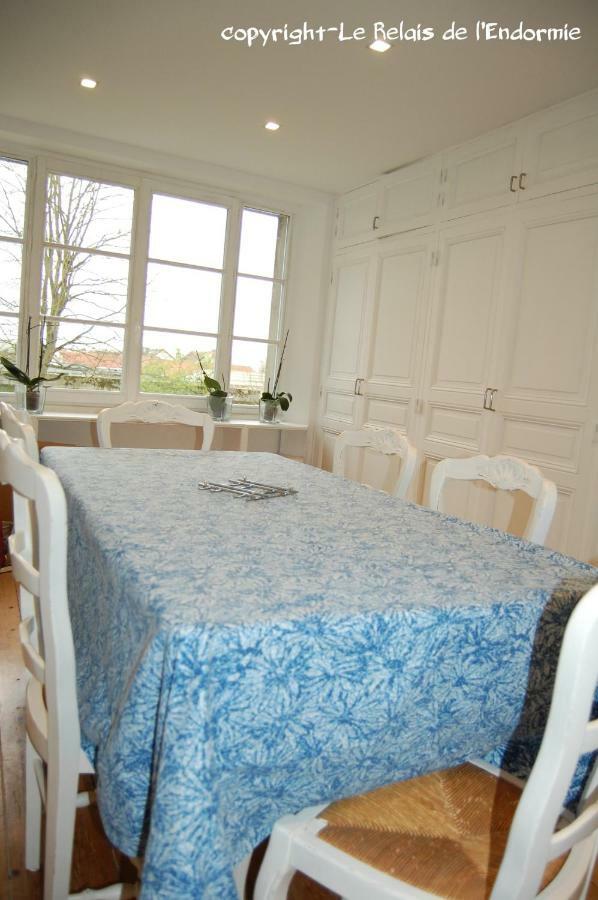 Le Relais De L'Endormie Hotel Nogent-sur-Seine Eksteriør billede